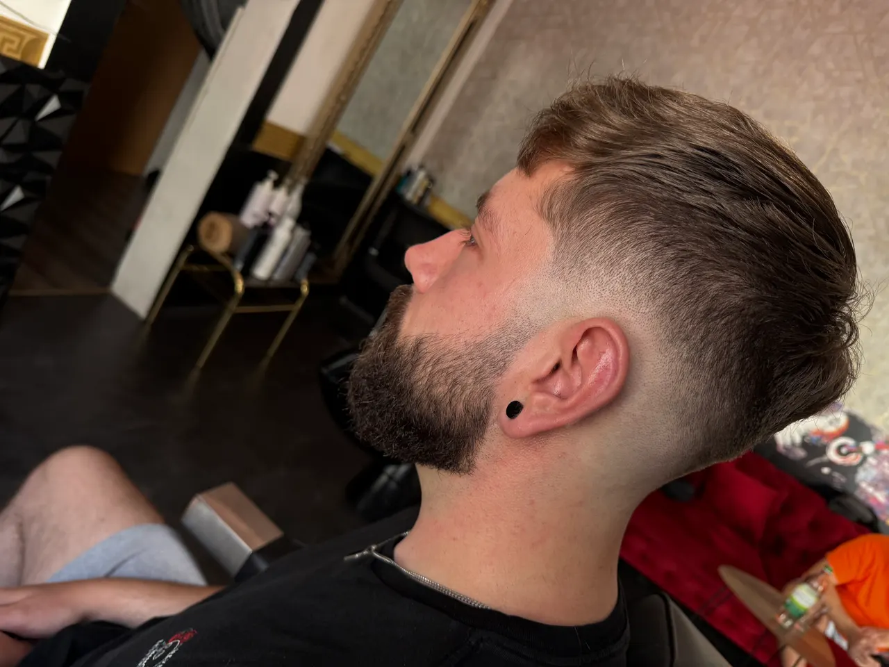 Capelli Lounge Studio
